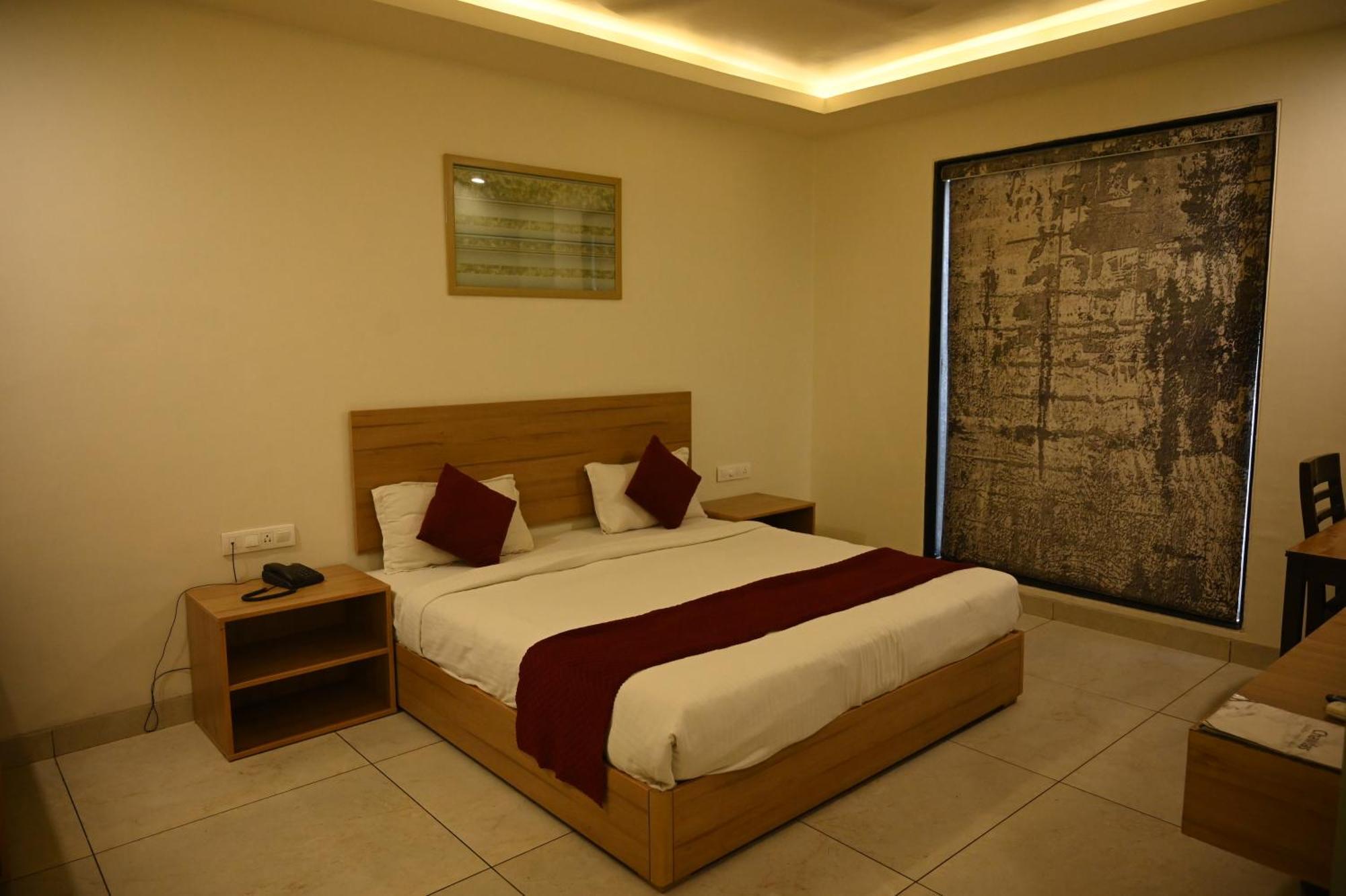Hotel Sheer Bliss Udaipur Esterno foto
